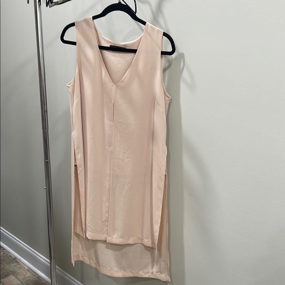 BCBGMaxAzria Cream Sleeveless Blouse